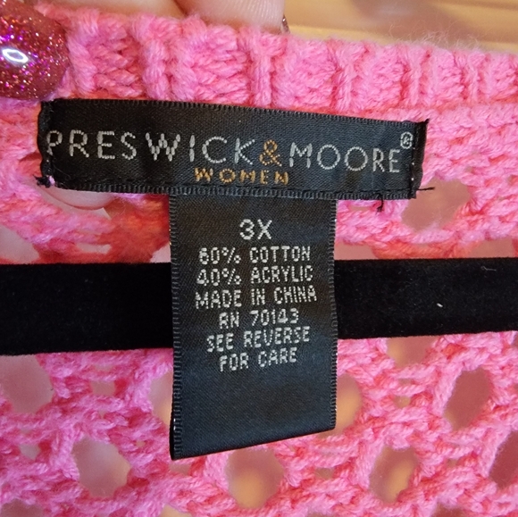 Hollow Style Cardigan by Preswick & Moore  - Pink - 3x - Picture 3 of 3